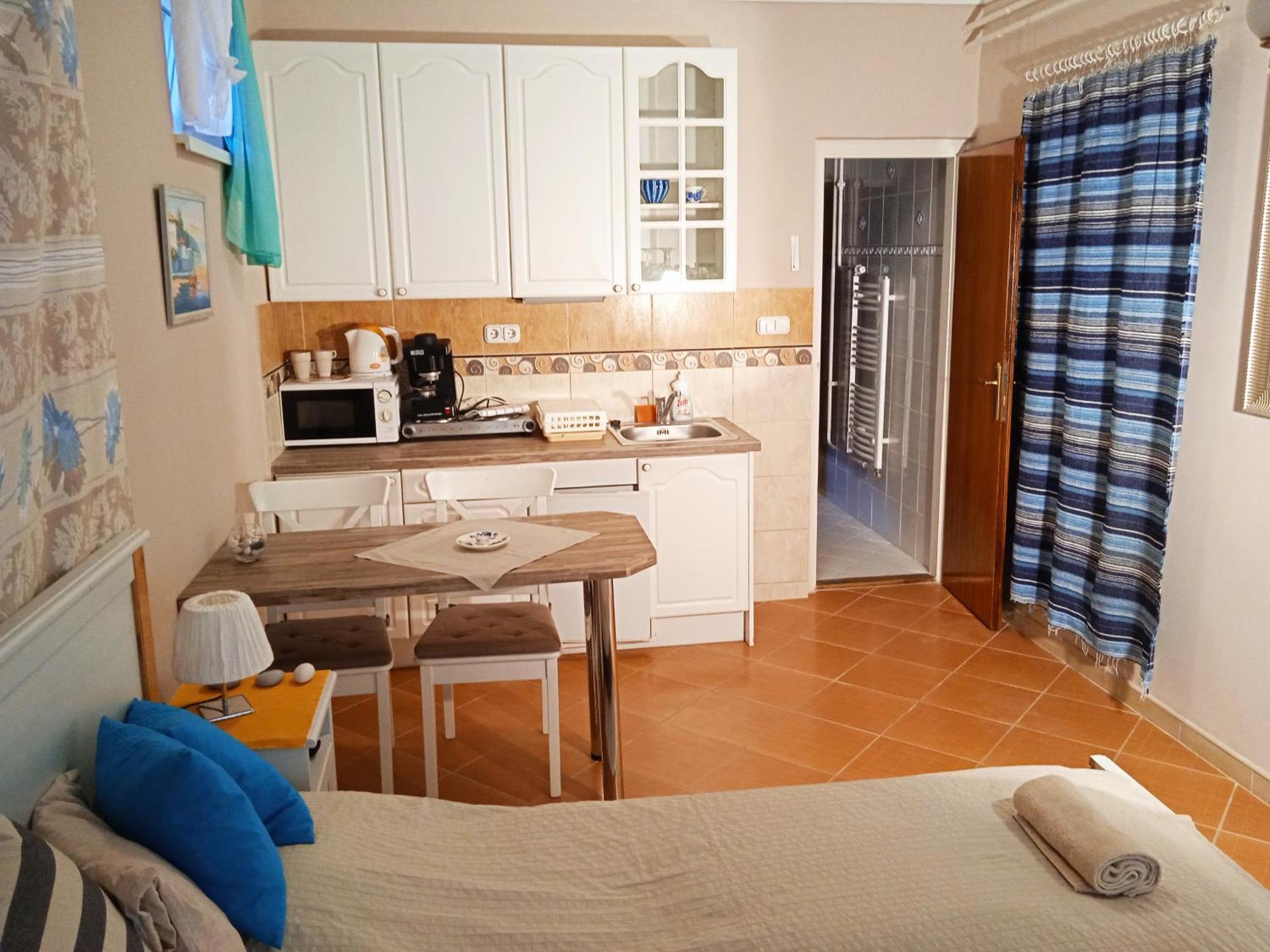 Fonix Apartmanhaz ハイデゥソボスロー エクステリア 写真